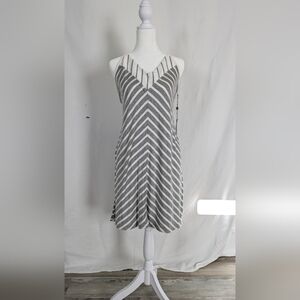 Laila Jayde high low dress - size M
